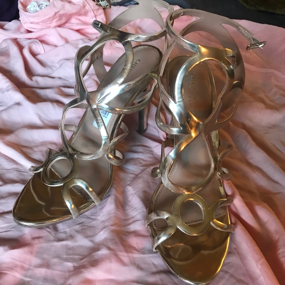Great party heels! Only worn once!